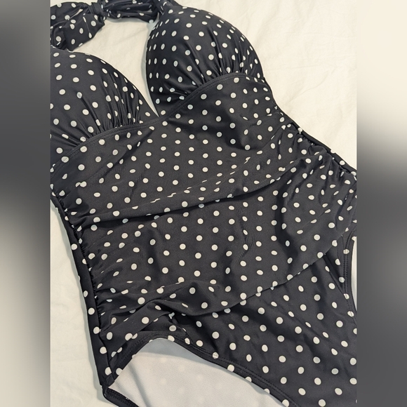 Ralph Lauren Polka Dot Slimming Halter One Piece Bathing Suit - Picture 8 of 9